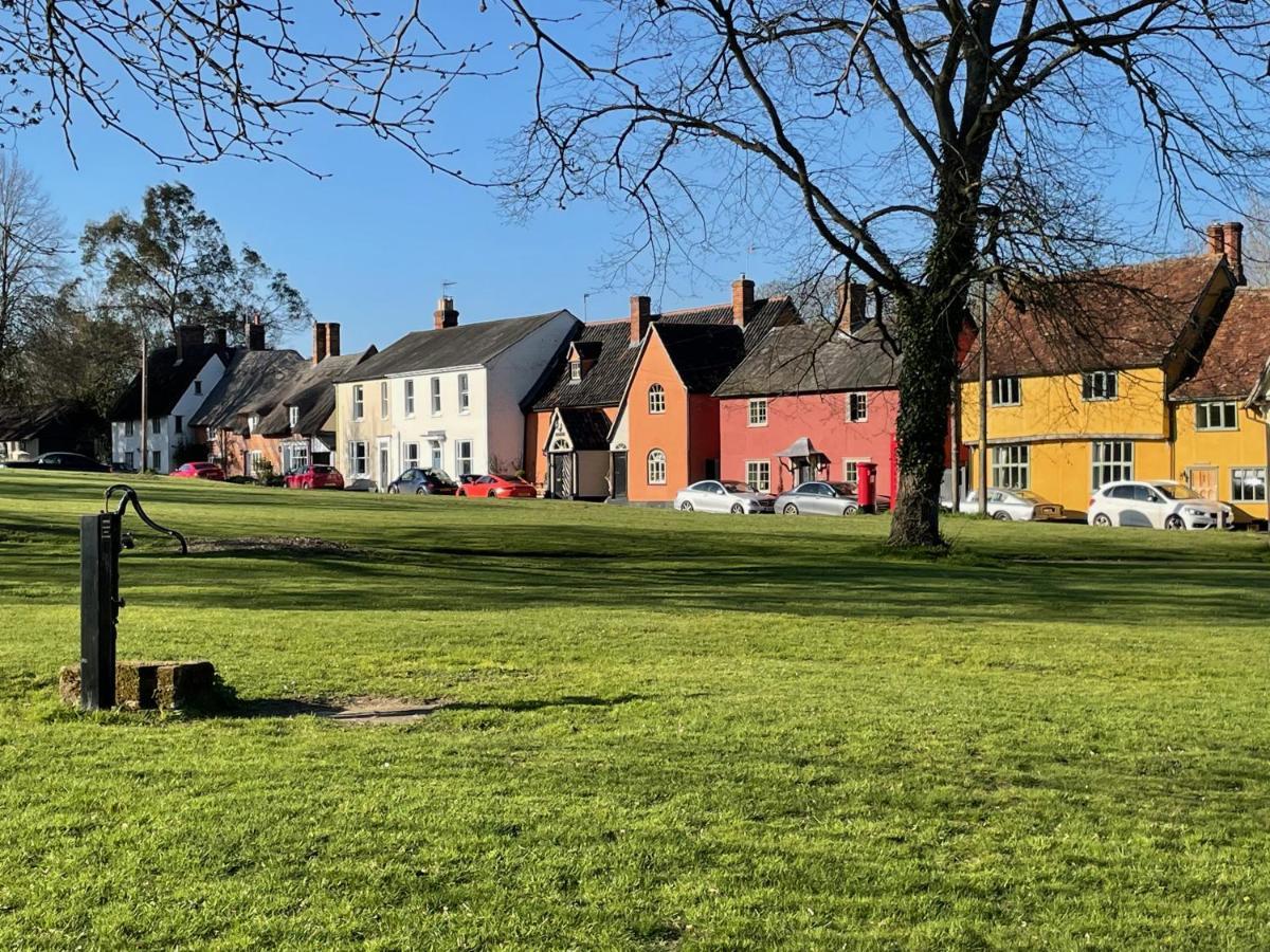 Buttercup Cottage, Hartest エクステリア 写真